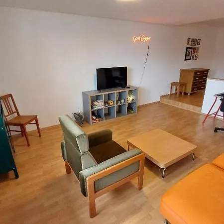 Charmante Vintage-wohnung Mit Balkon, Ruhig, Gruen Und Bestens Angebunden Apartment Biberach an der Riss