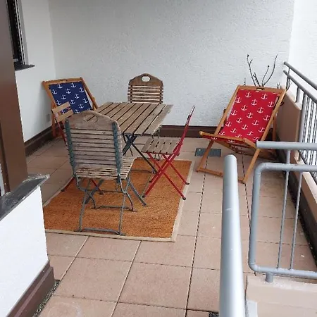 Charmante Vintage-wohnung Mit Balkon, Ruhig, Gruen Und Bestens Angebunden Apartment Biberach an der Riss